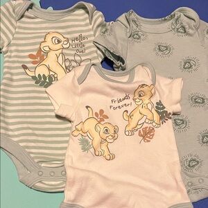 Disney Lion King Baby Bodysuit Trio - Green and Cream